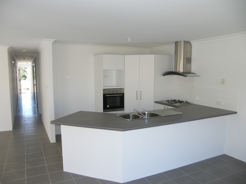 42 Moscow Retreat, Hocking WA 6065