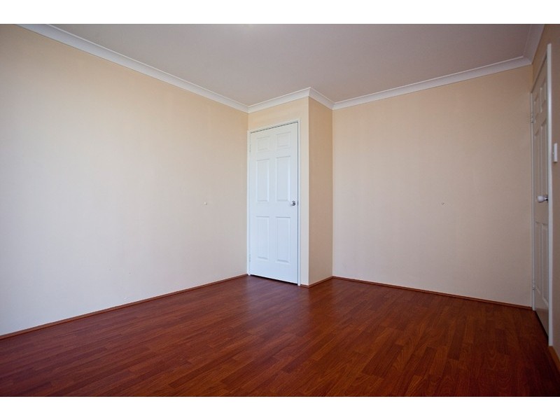 10  Alandale Bend, Carramar WA 6031