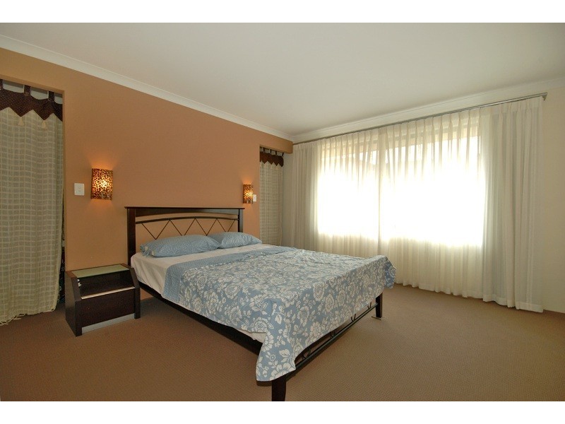 39 Carbine Loop, Banksia Grove WA 6031