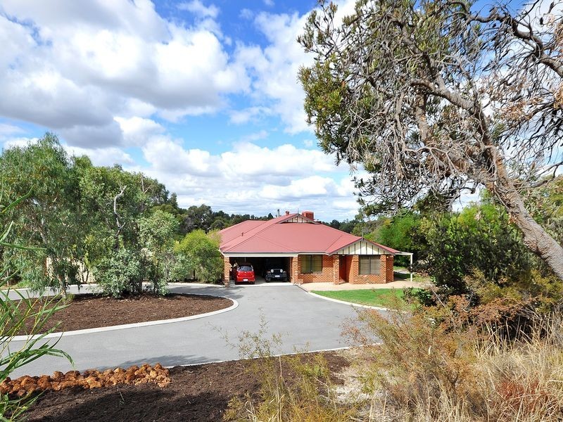 75 The Fairways, Gnangara WA 6077