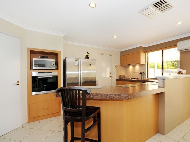 75 The Fairways, Gnangara WA 6077