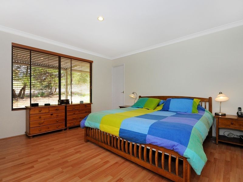 75 The Fairways, Gnangara WA 6077