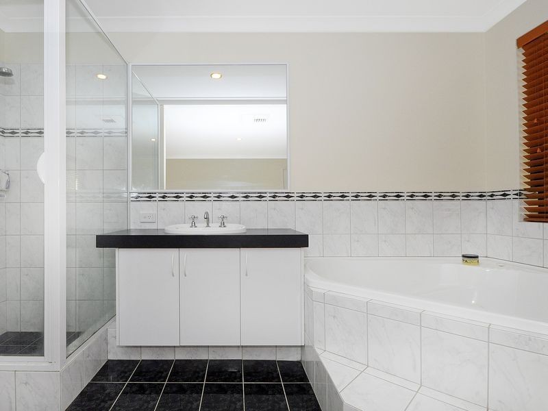 75 The Fairways, Gnangara WA 6077