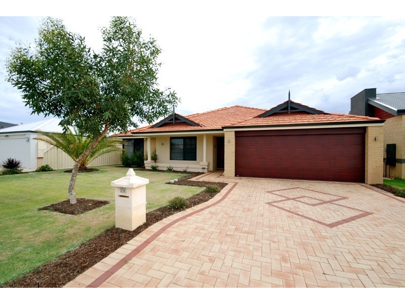 39 Carbine Loop, Carramar WA 6031