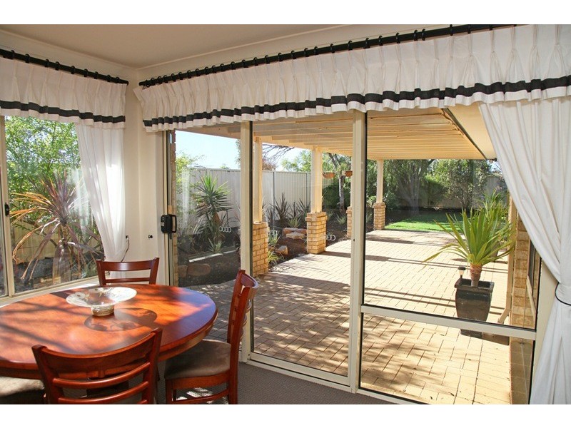 171 Kinross Drive, Kinross WA 6028