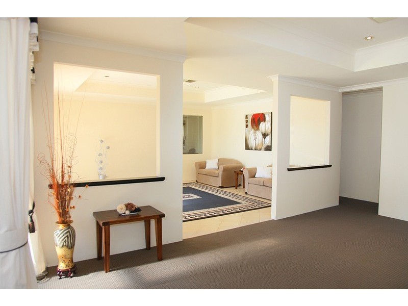 171 Kinross Drive, Kinross WA 6028