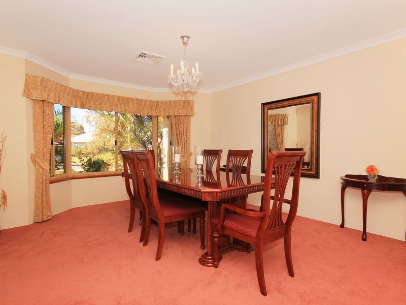 117 Balladong Loop, Carramar WA 6031