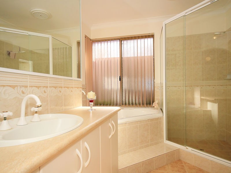 117 Balladong Loop, Carramar WA 6031