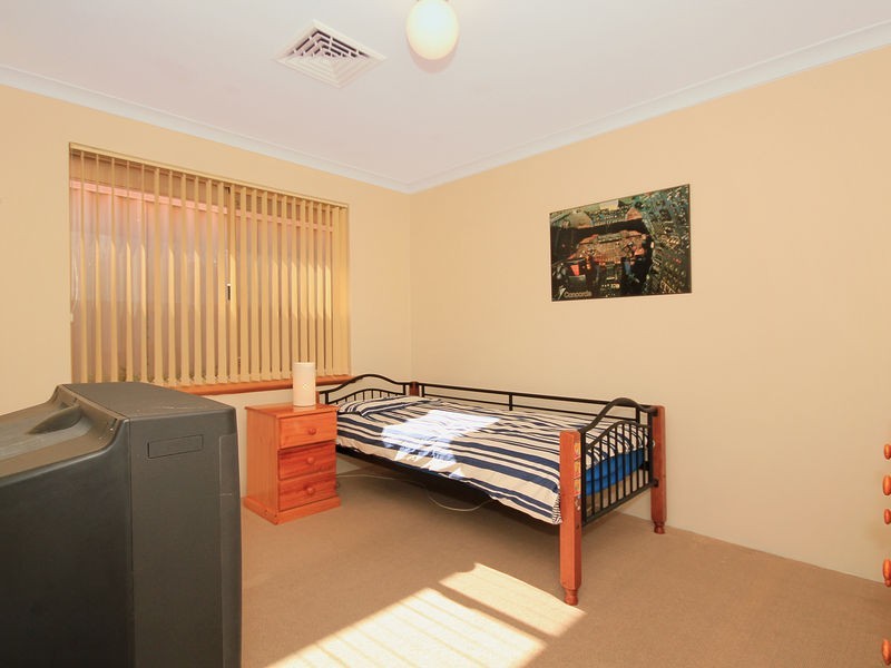 117 Balladong Loop, Carramar WA 6031