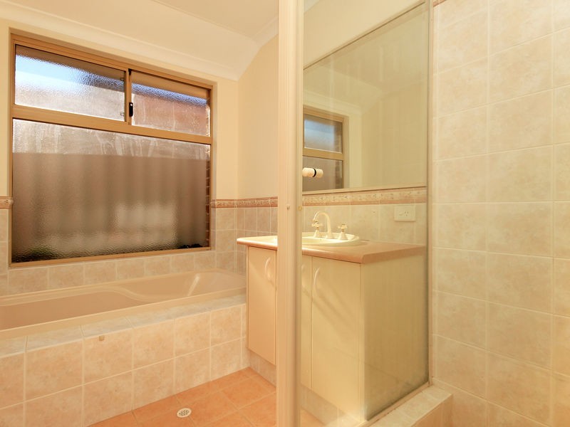 117 Balladong Loop, Carramar WA 6031