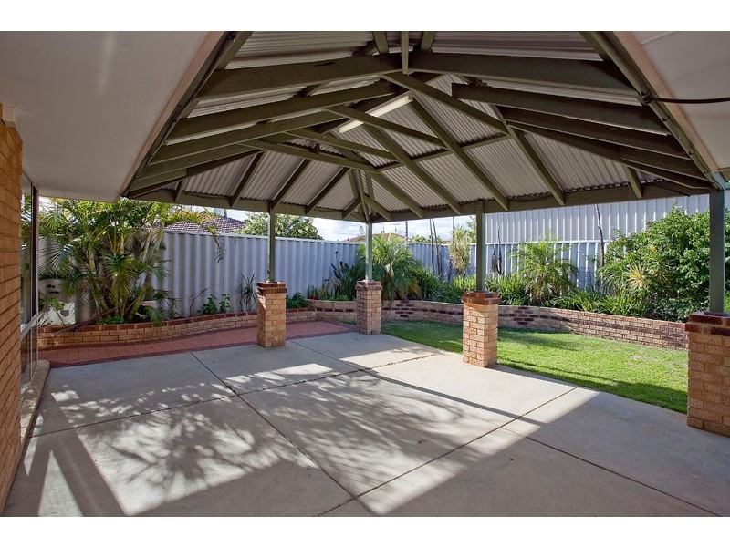 9 Joel Way, Wanneroo WA 6065