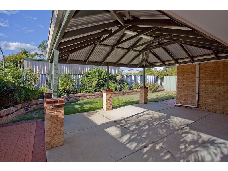 9 Joel Way, Wanneroo WA 6065
