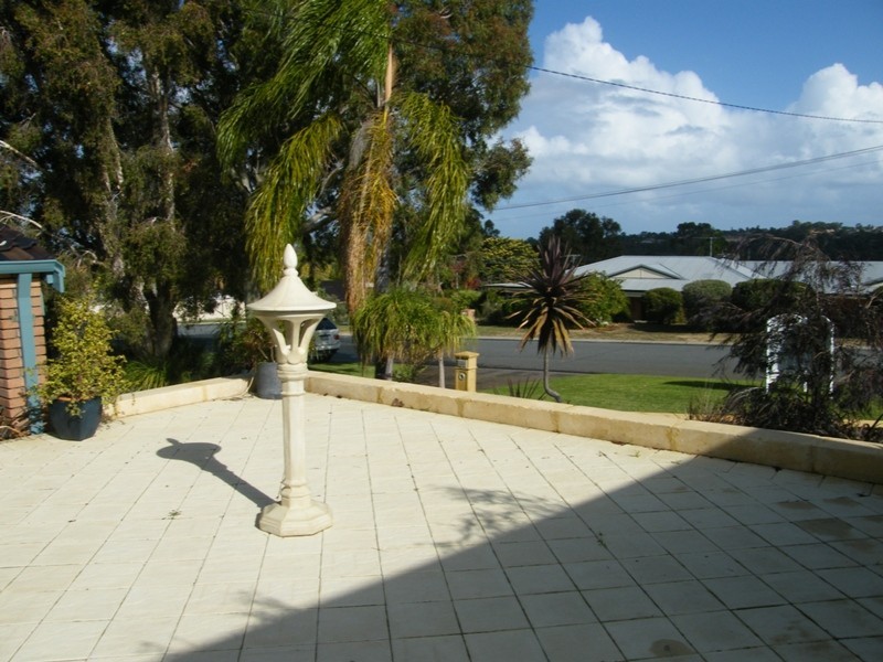 45  Yallambee Crescent, Wanneroo WA 6065