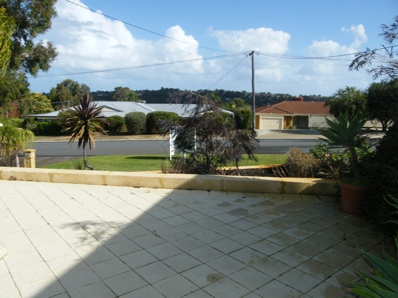 45  Yallambee Crescent, Wanneroo WA 6065