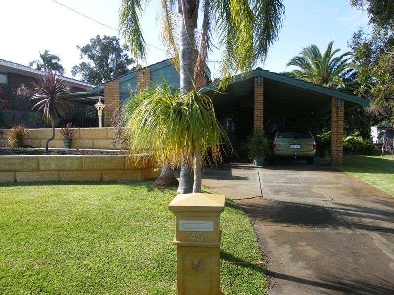 45  Yallambee Crescent, Wanneroo WA 6065