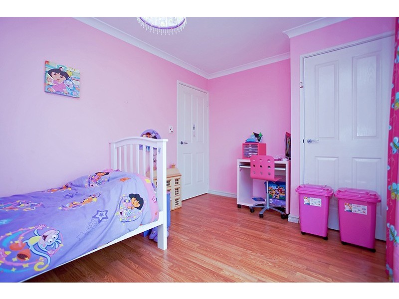 119 Sundowner Meander, Carramar WA 6031