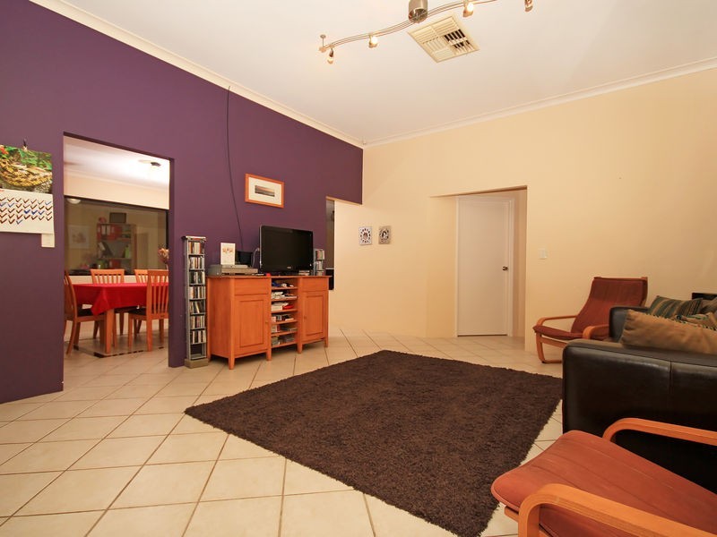 1  Skender Place, Gwelup WA 6018