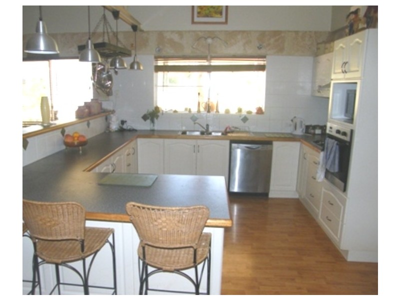 29 Chipping Court, Woodridge WA 6041