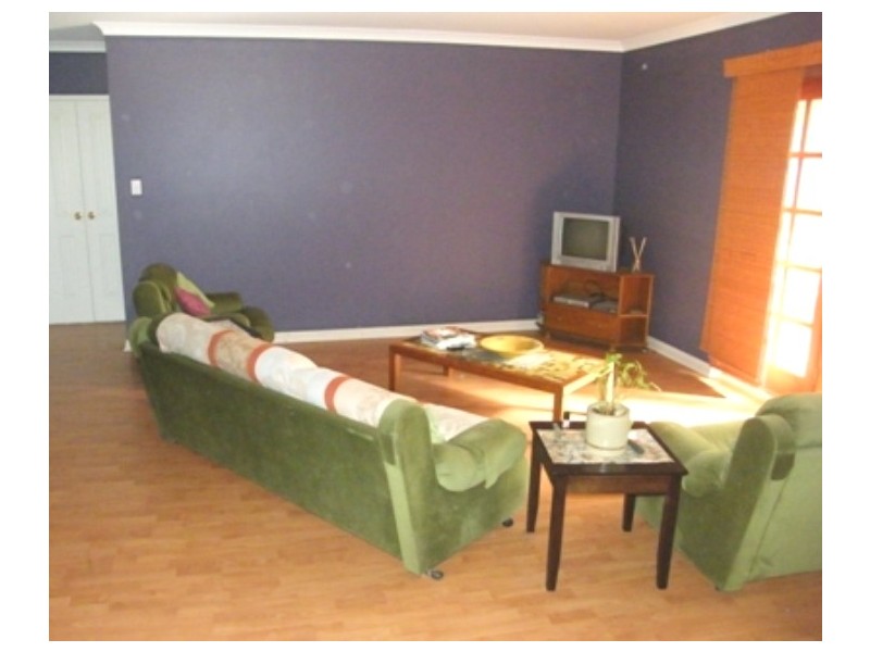 29 Chipping Court, Woodridge WA 6041