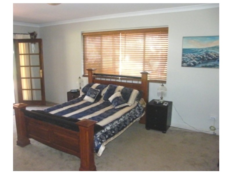 29 Chipping Court, Woodridge WA 6041