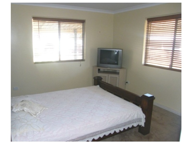 29 Chipping Court, Woodridge WA 6041