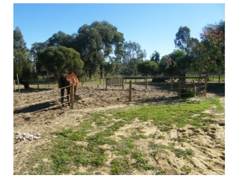 29 Chipping Court, Woodridge WA 6041