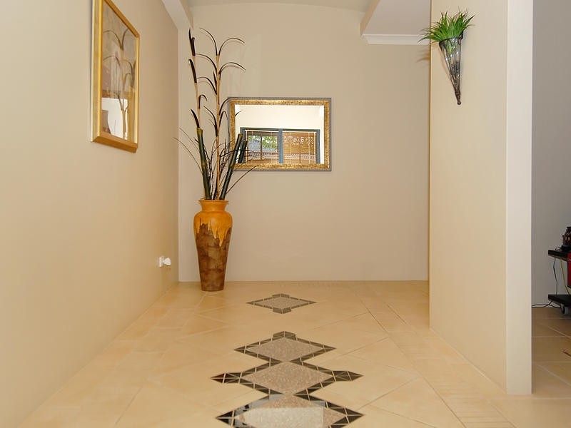 32 Minjah Circuit, Carramar WA 6031