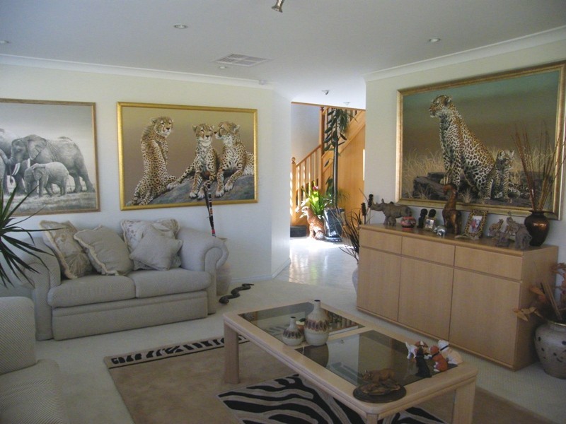 6 Cardiff Gate, Iluka WA 6028