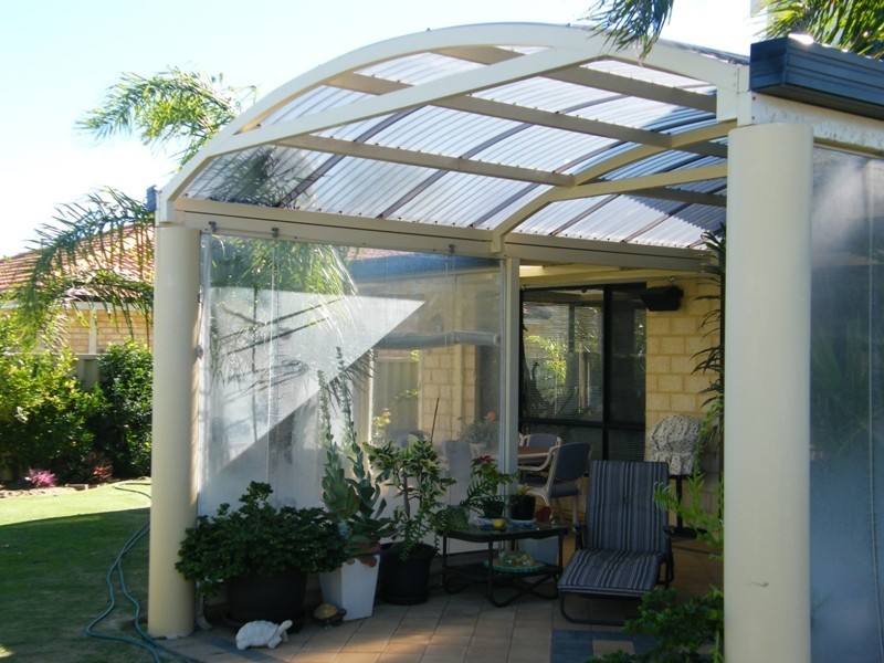 6 Cardiff Gate, Iluka WA 6028