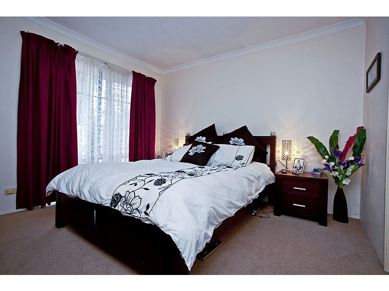 28 Carwoola Circle, Carramar WA 6031