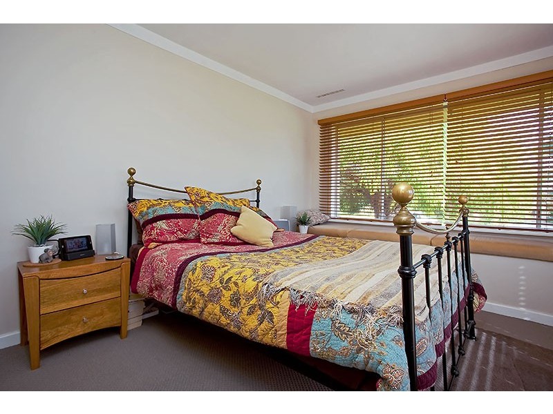 28 Dallas Crescent, Wanneroo WA 6065