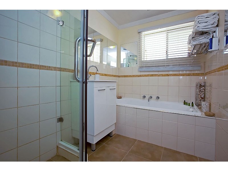 28 Dallas Crescent, Wanneroo WA 6065