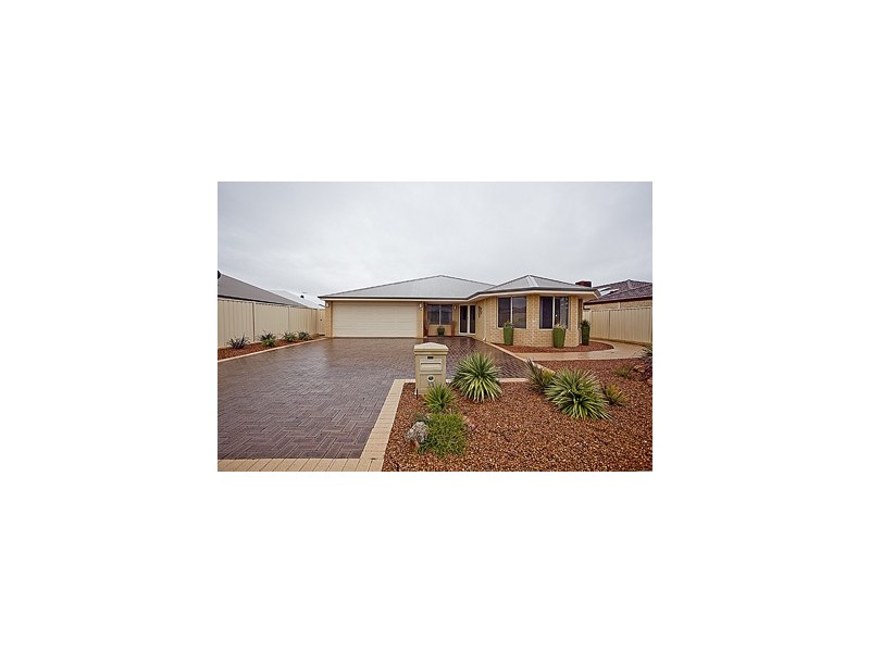 33 Abbey Green Road, Banksia Grove WA 6031
