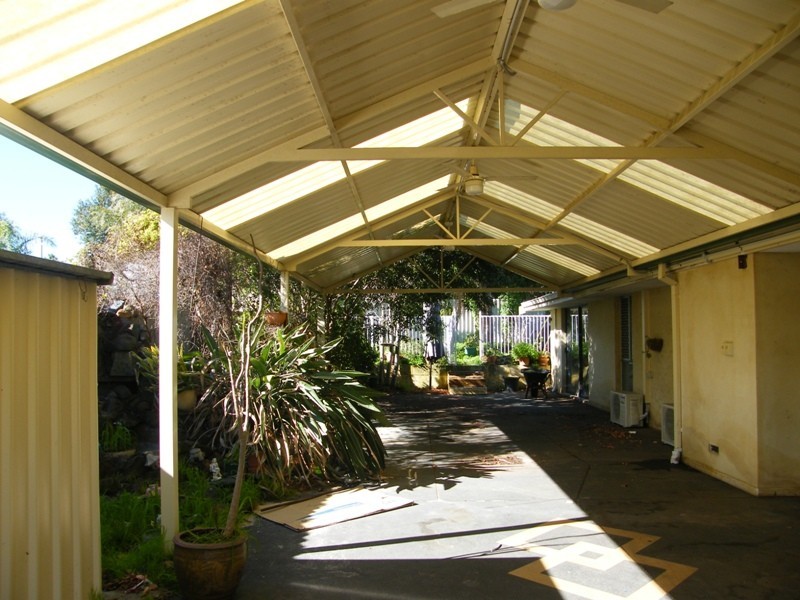 4 Quarkum Street, Wanneroo WA 6065