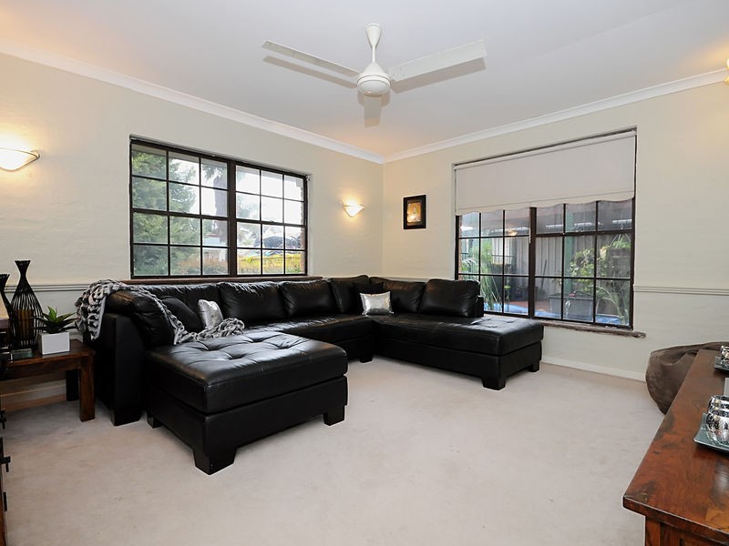 30 Nannatee Way, Wanneroo WA 6065
