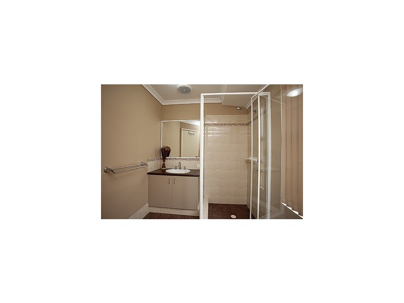 33 Abbey Green Road, Carramar WA 6031