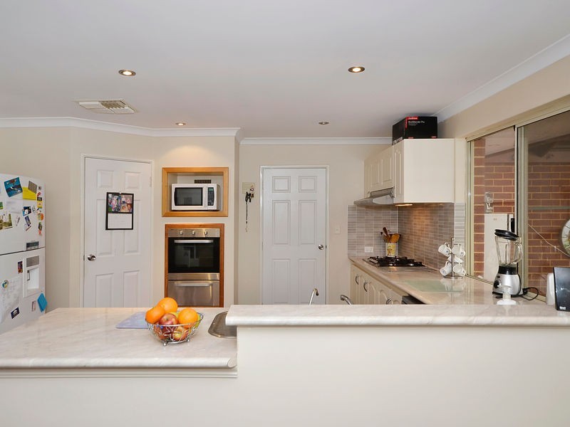 124 Balladong Loop, Carramar WA 6031