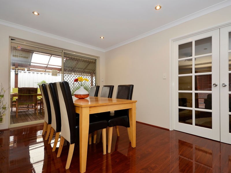 124 Balladong Loop, Carramar WA 6031