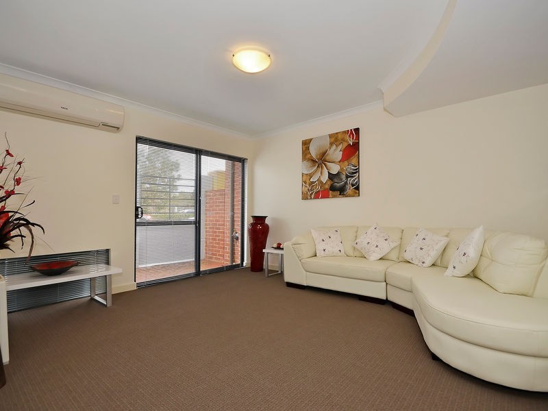 120B Lakeside Drive, Joondalup WA 6027