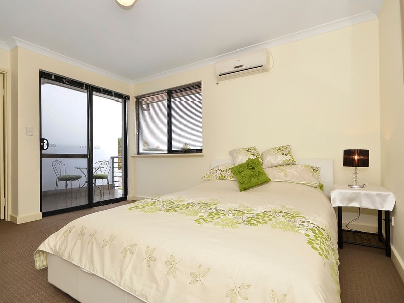 120B Lakeside Drive, Joondalup WA 6027