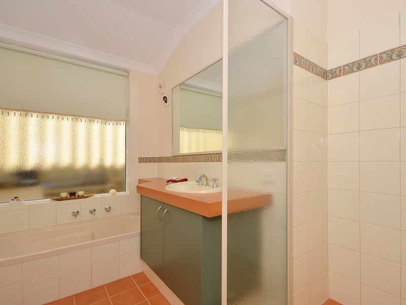 3 St Fillans Bend, Wanneroo WA 6065