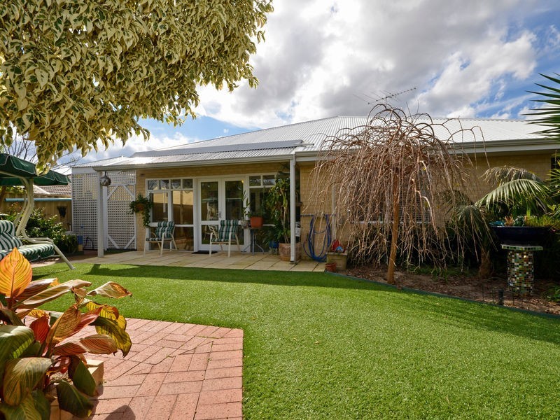 3 St Fillans Bend, Wanneroo WA 6065