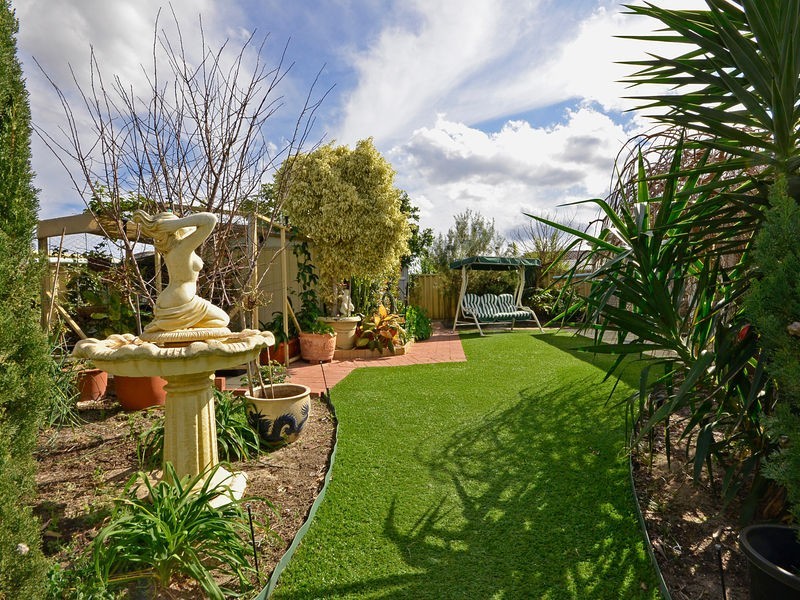 3 St Fillans Bend, Wanneroo WA 6065