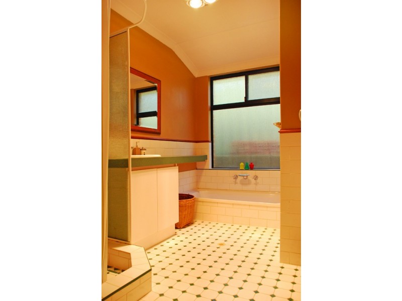 12 Jacob Close, Wanneroo WA 6065