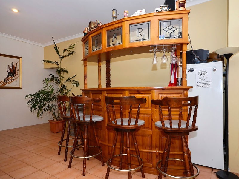 38 Monaltrie Loop, Carramar WA 6031