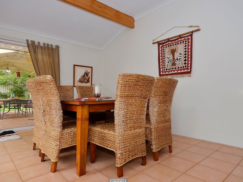 38 Monaltrie Loop, Carramar WA 6031
