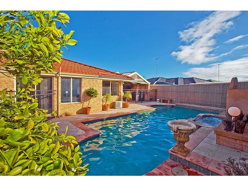 50 Bacchante Circle, Ocean Reef WA 6027