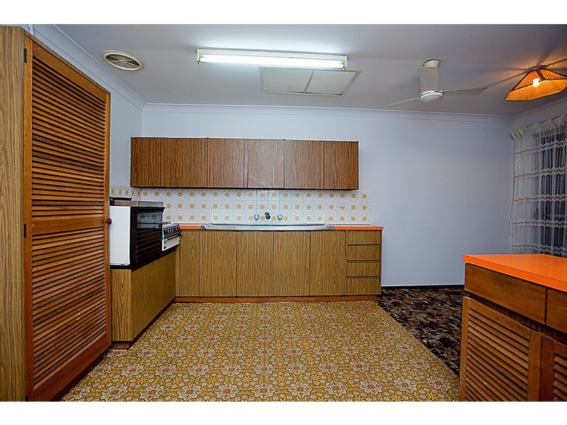 18b Leach Road, Wanneroo WA 6065