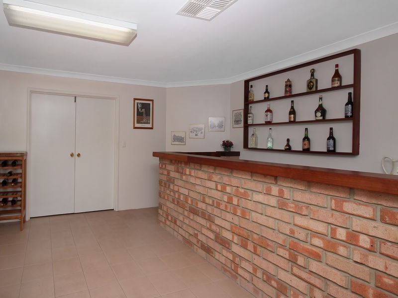 25 Greenfields Circle, Hocking WA 6065