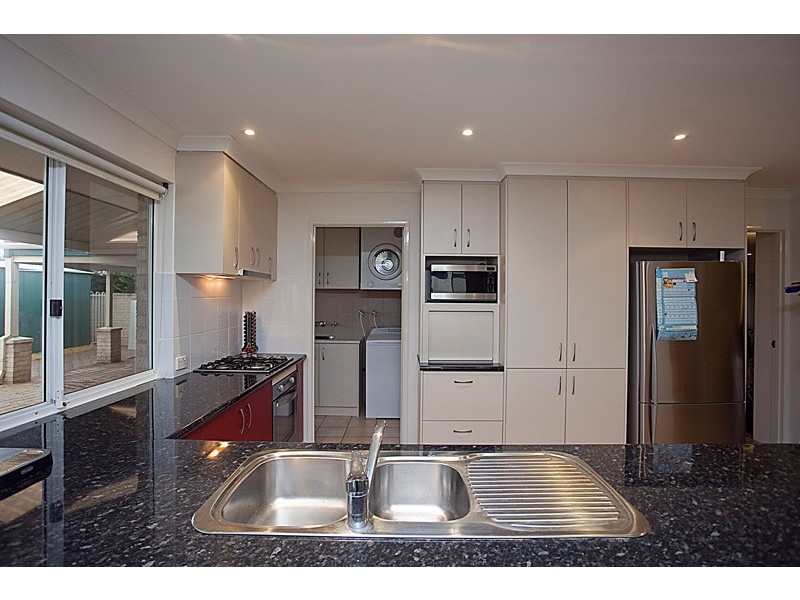 2 Catenary Court, Mullaloo WA 6027